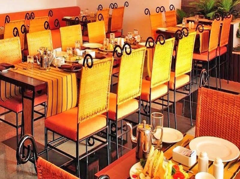 Copper Folia Hotel Kozhikode Exterior photo